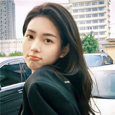 成为选美小姐 封面